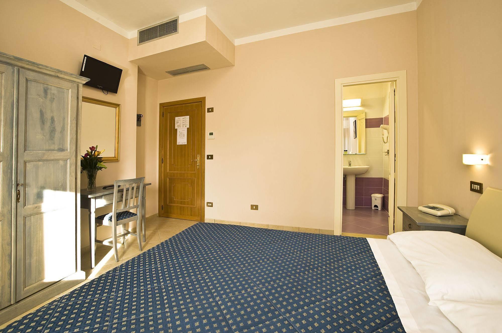 Del Sole 3* Chiusi
